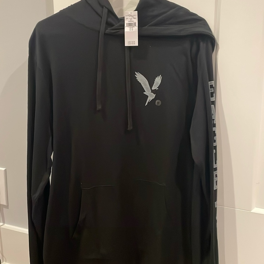 AMERICAN EAGLE SUPER SOFT STANDARD FIT HOODIE- NEW WITH TAGS